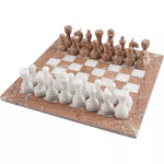 marinara and white chess board