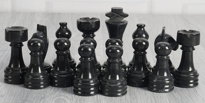 Black and marinara marble chess pieces by Royal Bishop